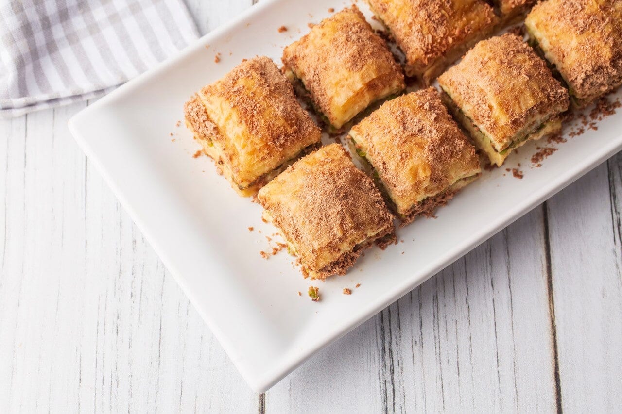 favori iftar tatlılar arasında bulunan baklava