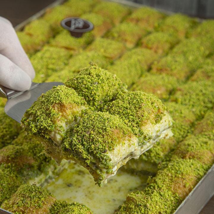 hafif bayram tatlıları arasında yer alan soğuk baklava