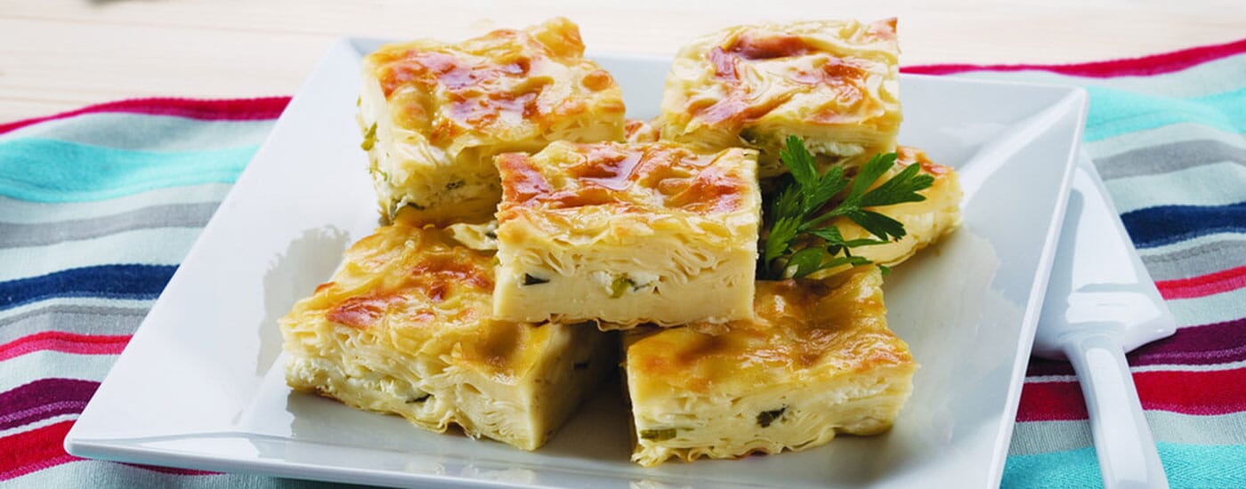 peynirli börek dilimleri