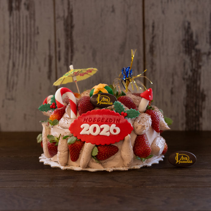 Yılbaşı Çilek Ağacı Pasta