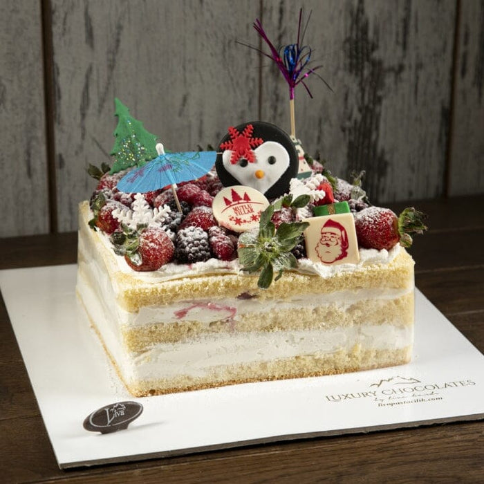 Dağ Meyveli Yılbaşı Kutlama Pastası 2026