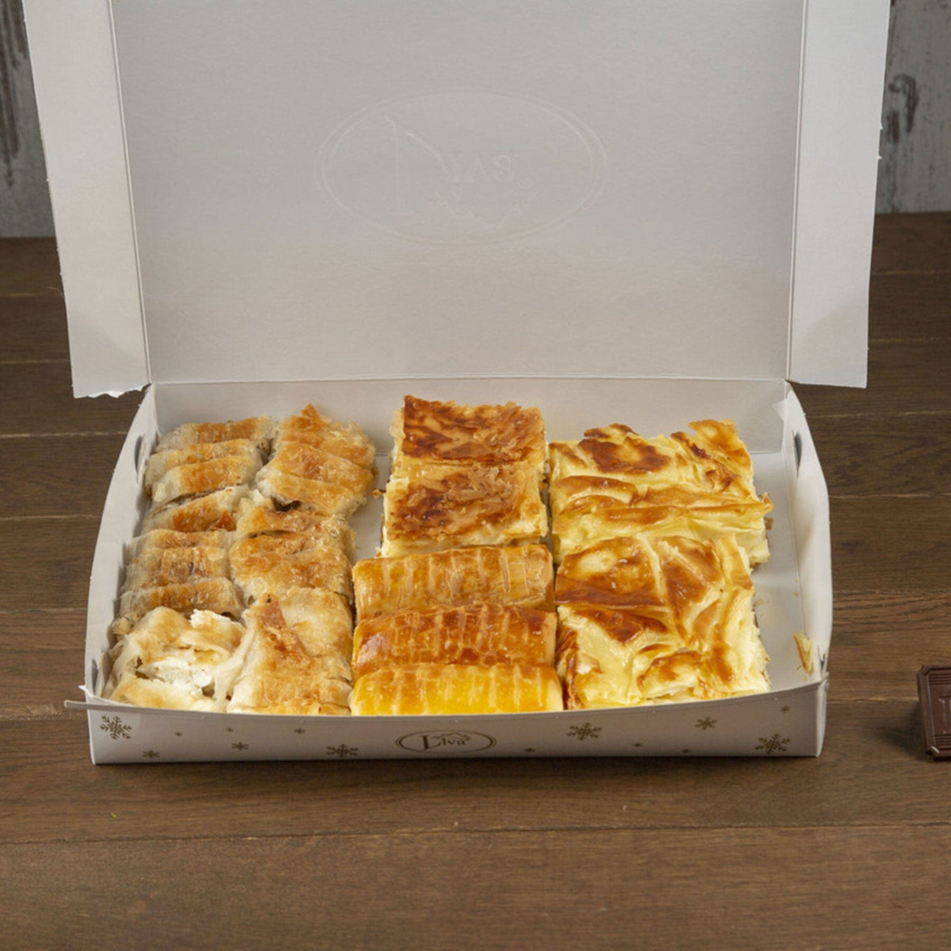 Karışık Börek Kutusu